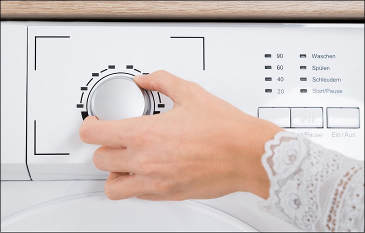 Máy giặt không vào điện? Dấu hiệu, nguyên nhân và cách khắc phục